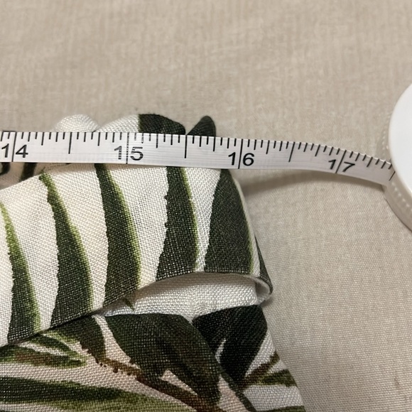 H&M Linen Blend Shorts - Picture 5 of 5